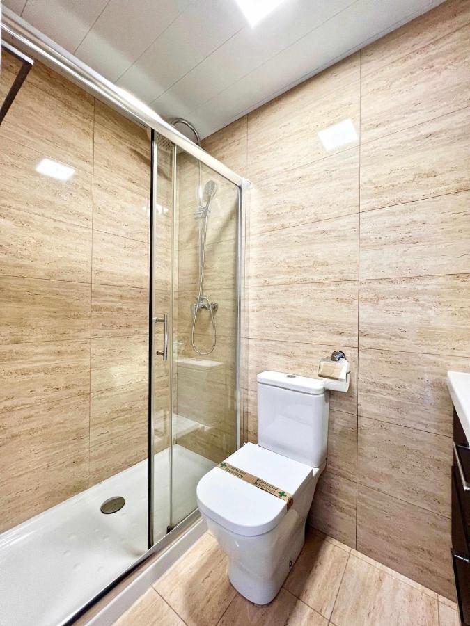 797 Holiday Rentals- Apartamento En Hotel Sunset Frente Al Mar Benalmadena Luaran gambar